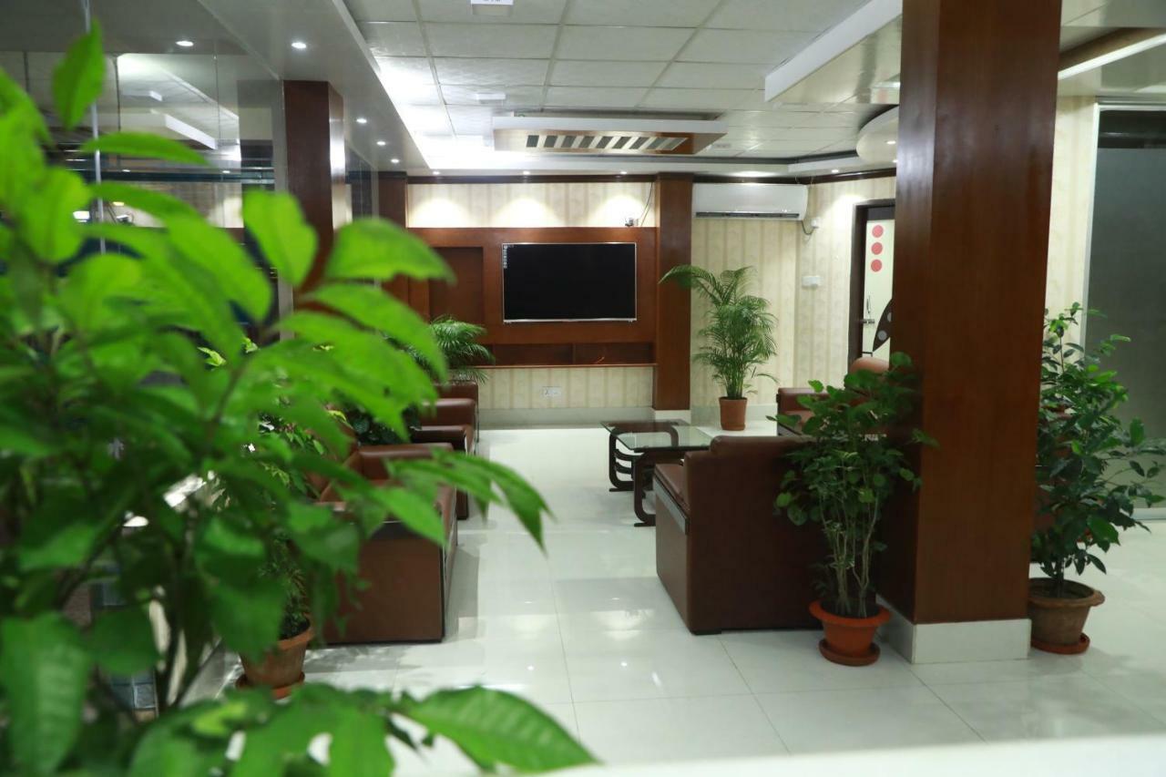 Hotel Suite Palace Dhaka Esterno foto